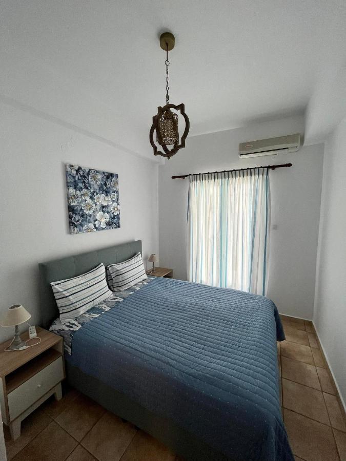 Notos Sea Front Apartment Glossa Eksteriør bilde